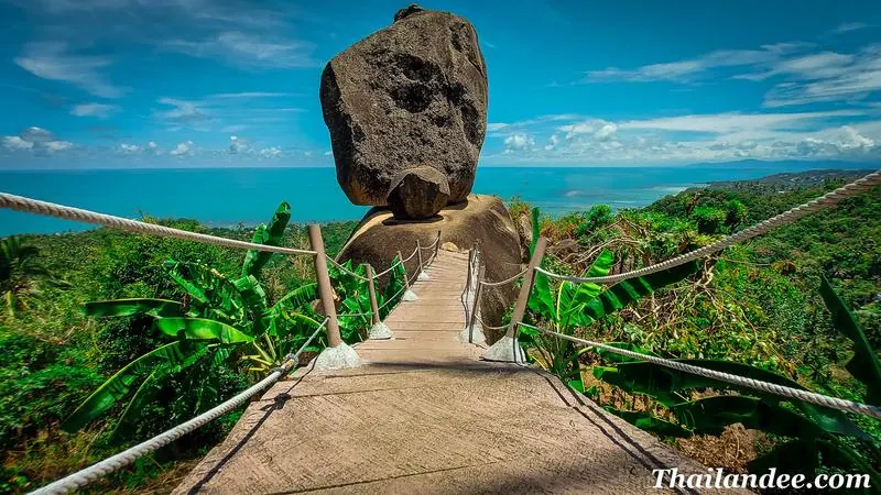 Overlap Stone, Koh Samui