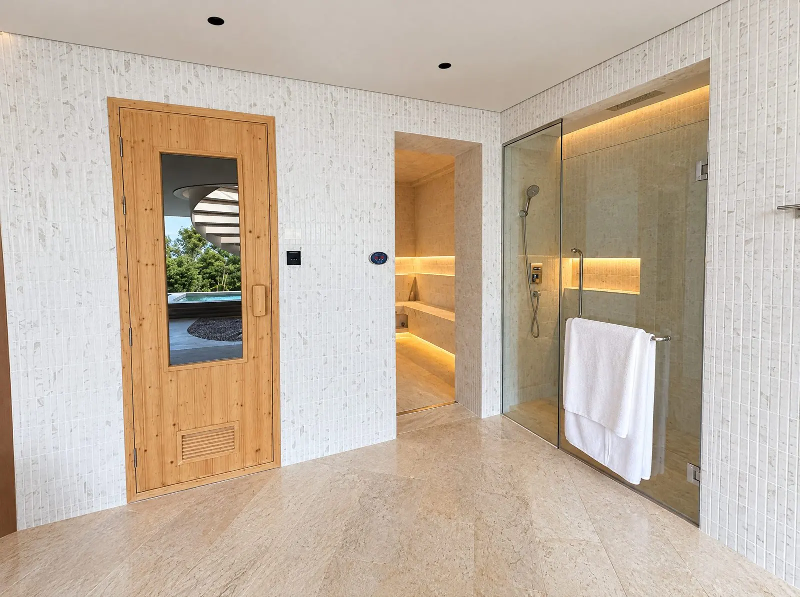 Spa-Einrichtungen und Dusche