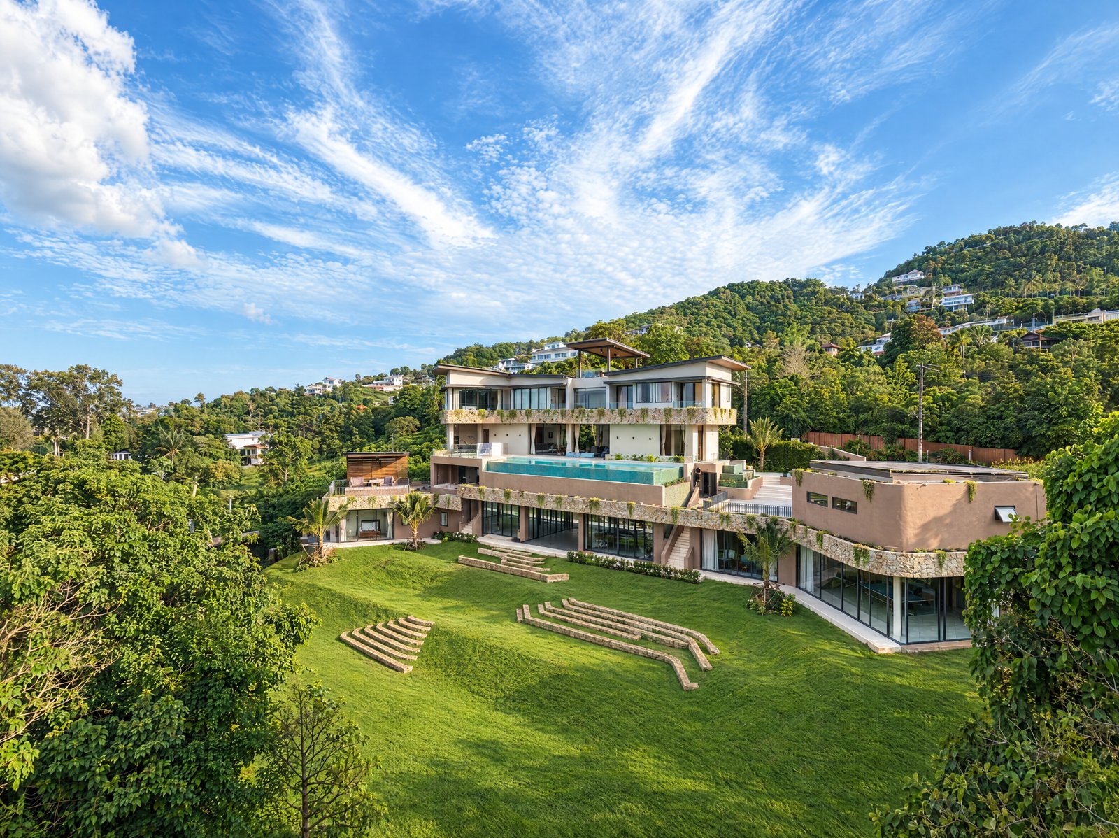 Drone view of Villa Unity, its infinity pool and gardens in Bophut Hills, Koh Samui